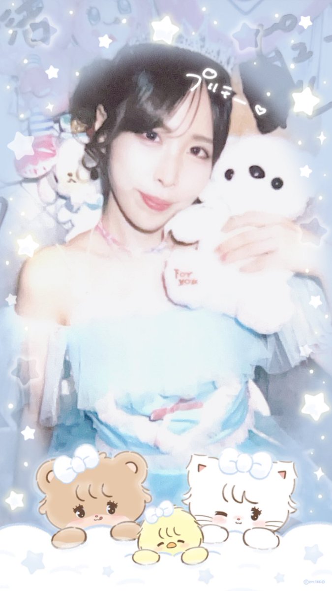 mvmv_xoxo's tweet photo. らいせちゃん生誕祭🤍
全身からみよちゃん好きが溢れ出るドレス(？？？？)とても似合ってて美人マシマシでした( ᵒ̴̶̷̤◦ᵒ̴̶̷̤ )♡ https://t.co/JAkZ19nlvY