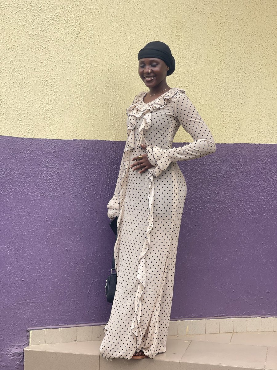 reeyah001's tweet photo. It’s indeed a Thanksgiving Sunday 🤲😎
Sitting pretty 😍 and Smiling brightly 🌝😎
#Imole 💡2.0
#getinjoor😎 https://t.co/6rgXAf6ATz