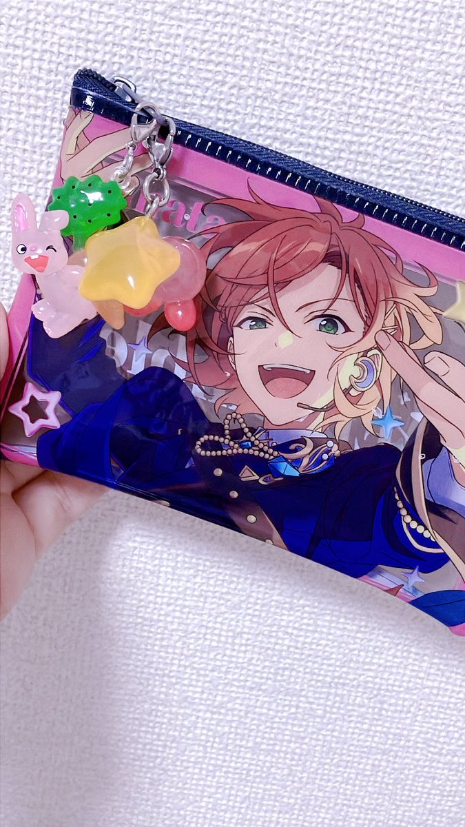 suuo_1234's tweet photo. ポーチゲット>ω<✩めじるしつけたらげろかわт  ̫ т💖 https://t.co/THD23SG57D