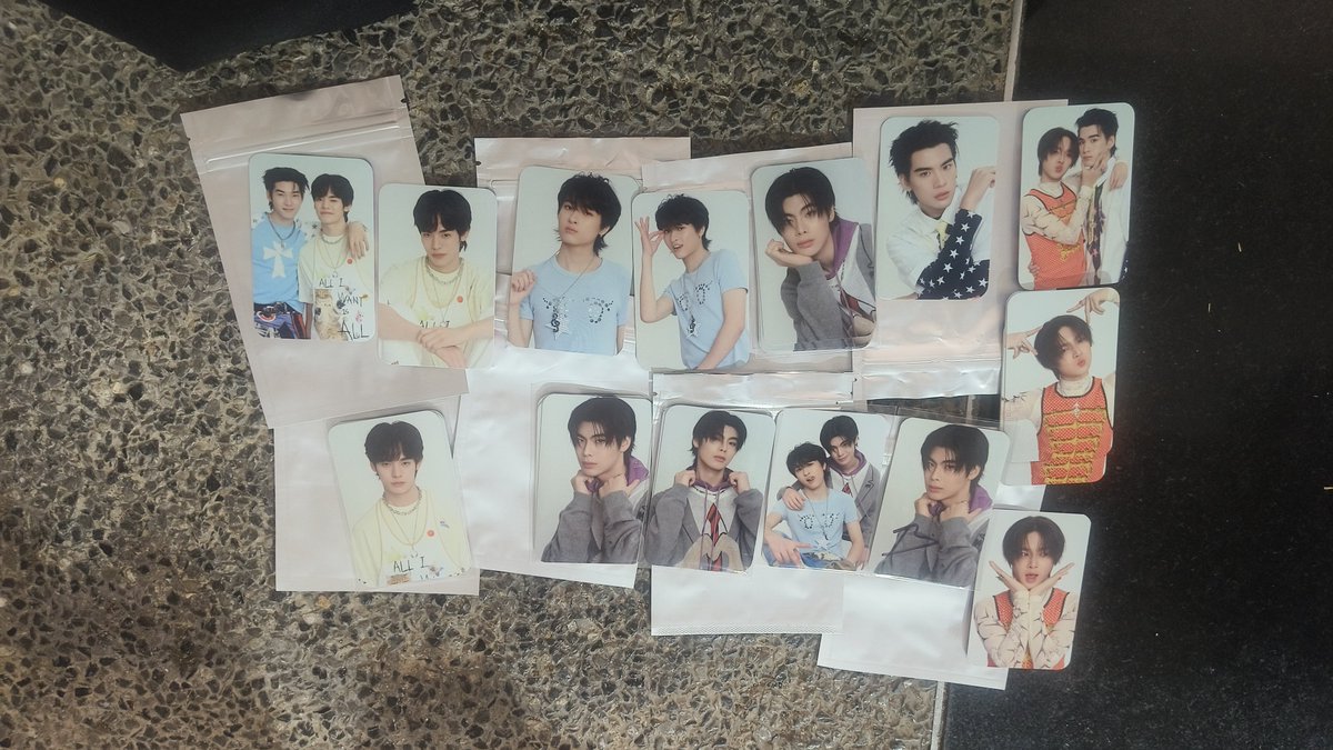 pp_qtie's tweet photo. Wts/ F2F ที่คอนได้เยย ทักมาถามราคาได้คับ🙏🏻♥️

ค่าส่งเหมาๆ 45 บาท

#ด้วงจะโกราวน์แล้วนะเธอ
#DuangGoRoundConcert 
#DuangGoRoundMerch
#เจอด้วงที่อิมแพคนะเธอ https://t.co/1VD8fCSOYc