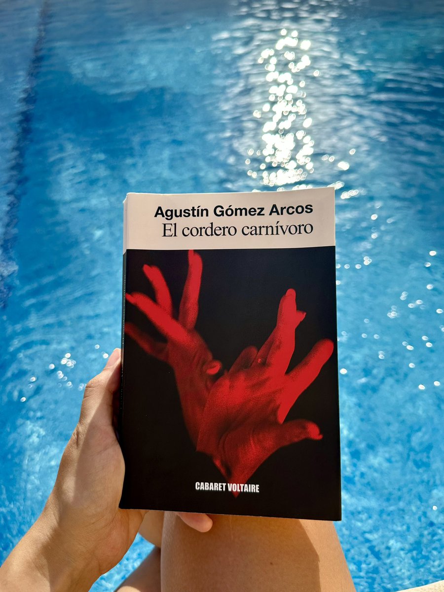 cris_crv1's tweet photo. Qué manera de escribir, qué maravilla. Agustín Gómez Arcos merece muchísimos más lectores de los que tiene en España. https://t.co/lJM4ziQPCb
