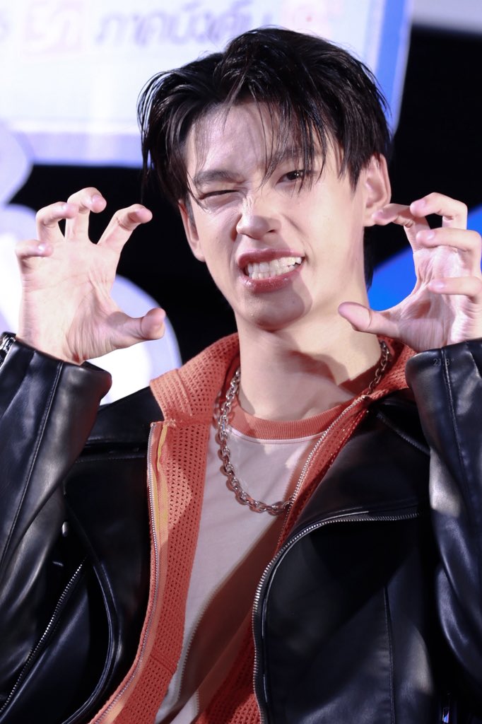 yisipet0s's tweet photo. ทำไมร้องเหมียวด้ายย

LOVEX3 FIRST EPISODE
#LOVEx3_1stHomeroom #Tia51
#ppophs https://t.co/30njwTDihO