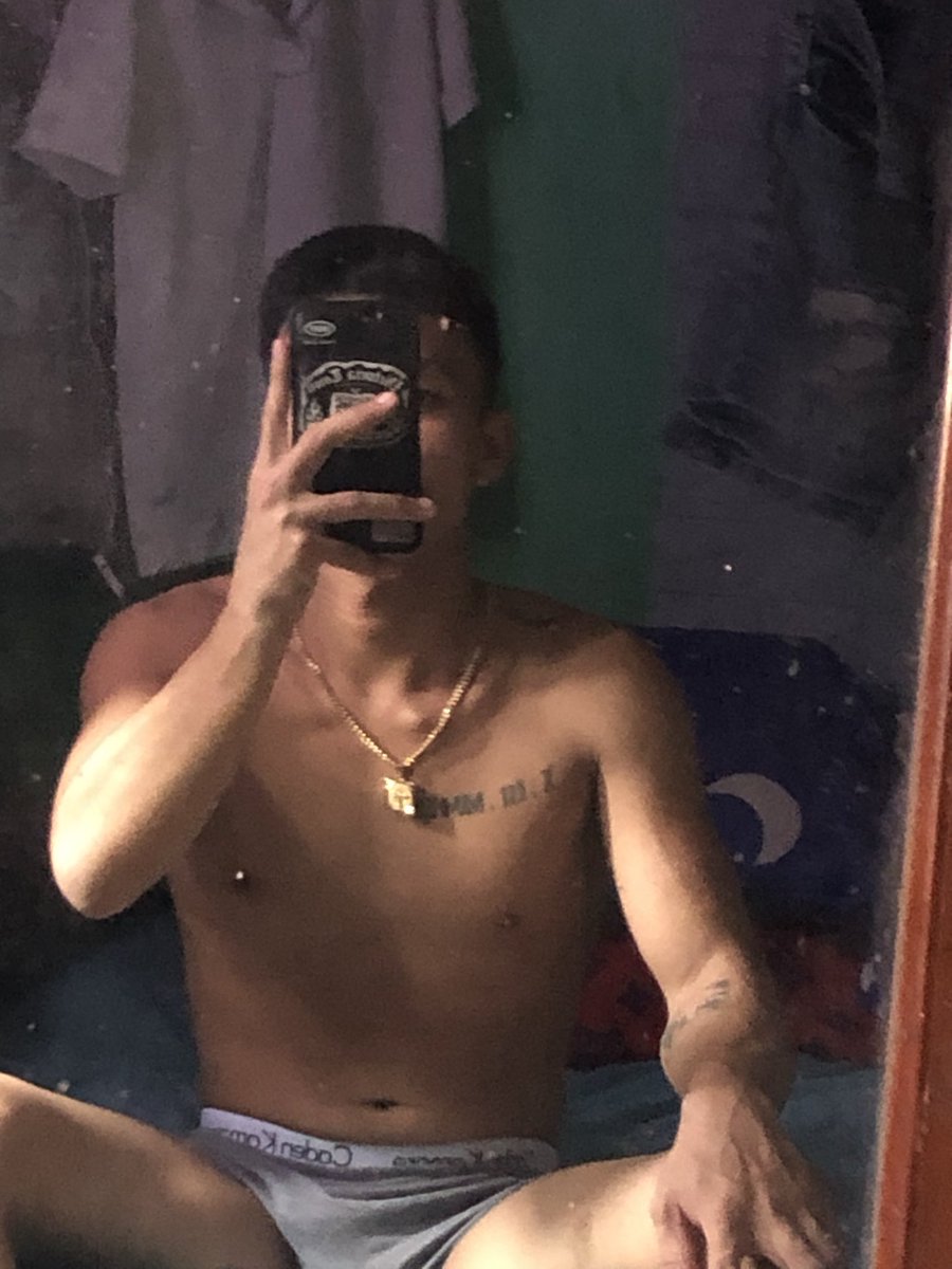 PrimoHolickkkk's tweet photo. Bored🤦🏻 https://t.co/w7O2A342hP