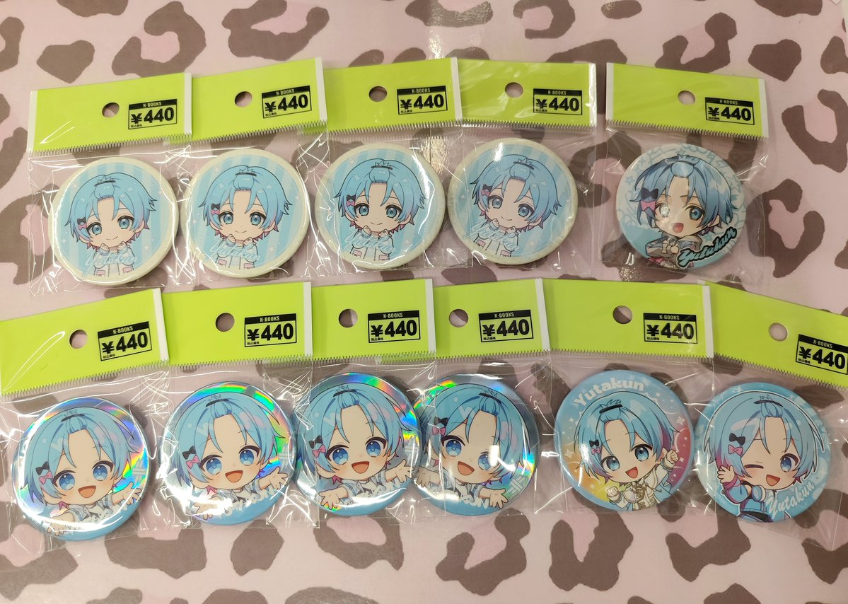 入荷情報】 『すにすて』 ゆたくんさん 各種缶バッジが纏まって入荷
