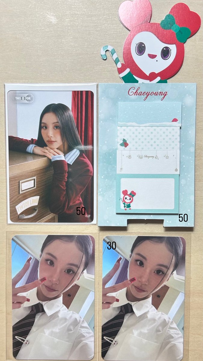 natsuki_____01's tweet photo. TWICE トレカ ラントレ ポスター 買取

【譲】　ジョンヨンちゃん、ジヒョちゃん、チェヨンちゃん、ダヒョンちゃん、ツウィちゃん
【求】　PayPay(画像の値段➕送料)

1枚30円〜
ポスターを含まない→送料110円
ポスターを含む→送料140円

お気軽にお声掛けください！🙌🏻

#TWICE買取 https://t.co/LkN0Bb2dSM