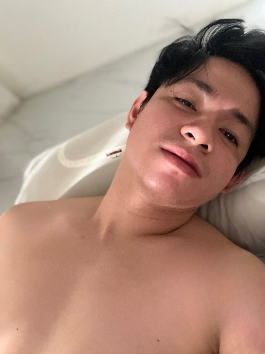REID_021's tweet photo. #RainOrShine

Available 
For Home Service 
And Hotel Services 

Contact #09068015683
Telegram @REID_021

Book yours now 🙂 https://t.co/hyTe3NAhEf