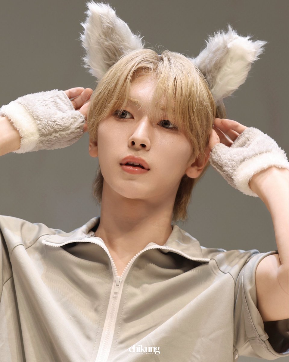sssbbhr's tweet photo. 대면 간 언니가 준 센…🫶

#센 #SEN #베이온 #VAYONN https://t.co/EF9sk2jN3Q