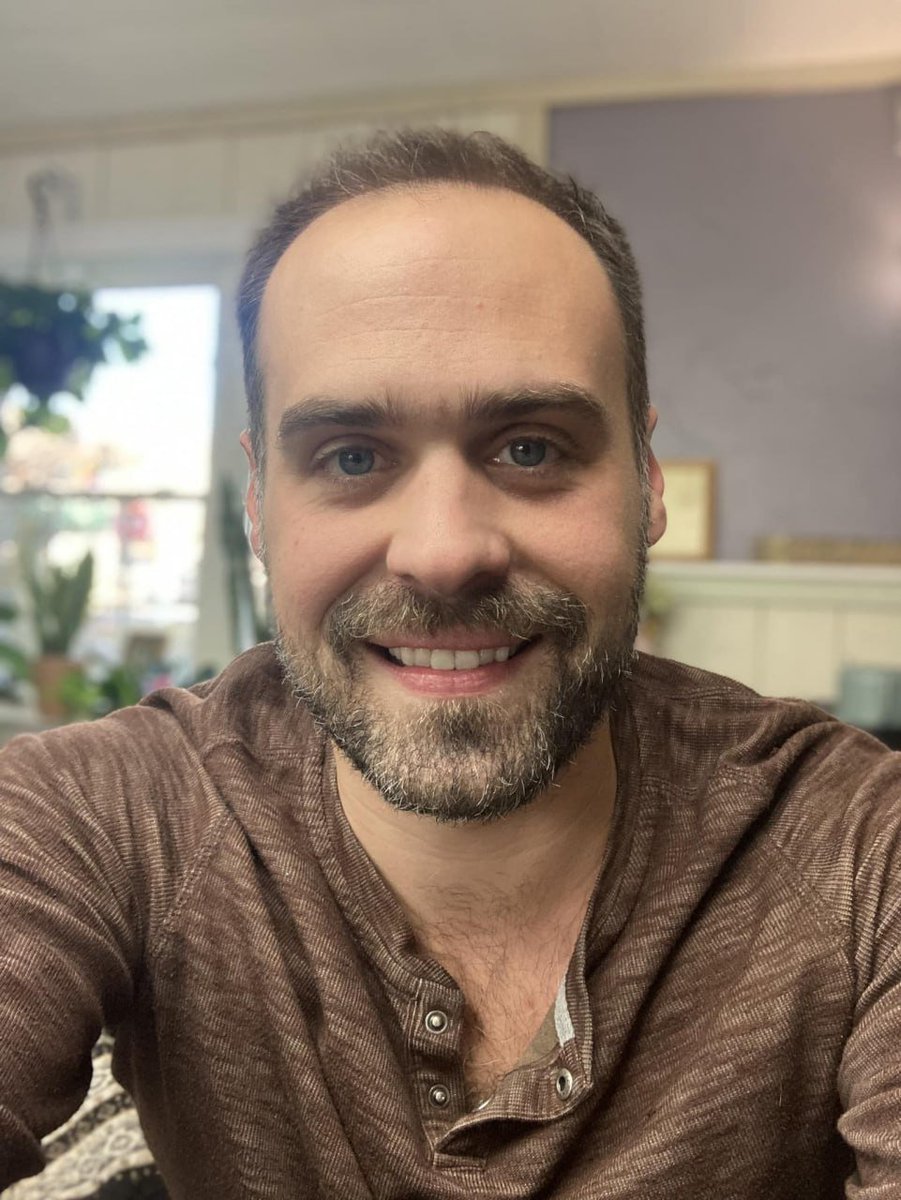 ilanTrkmenuvof's tweet photo. Matthew B.#A0160
🇺🇸 Biddeford
Actor, Life &amp; Relationship Coach
→ See more of him https://t.co/ZDmWgAWHZR https://t.co/J7NDCK9zkL