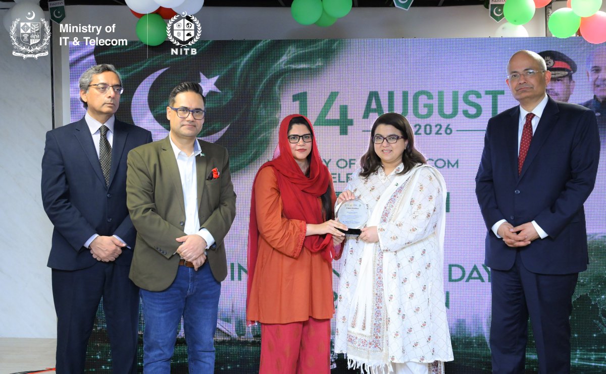 NationalITBoard's tweet photo. Celebrating Dedication – Mr. Sarmad Sohail, Director (IT&DS)!
The awards were presented by Federal Minister for IT & Telecom Ms. @ShazaFatimaKhawaja, senior leadership and CEO of #NITB Mr. Faisal Iqbal Ratyal, for advancing #egovernance
@MOITT #DigitalAzadPakistan https://t.co/B96nZUSTZW