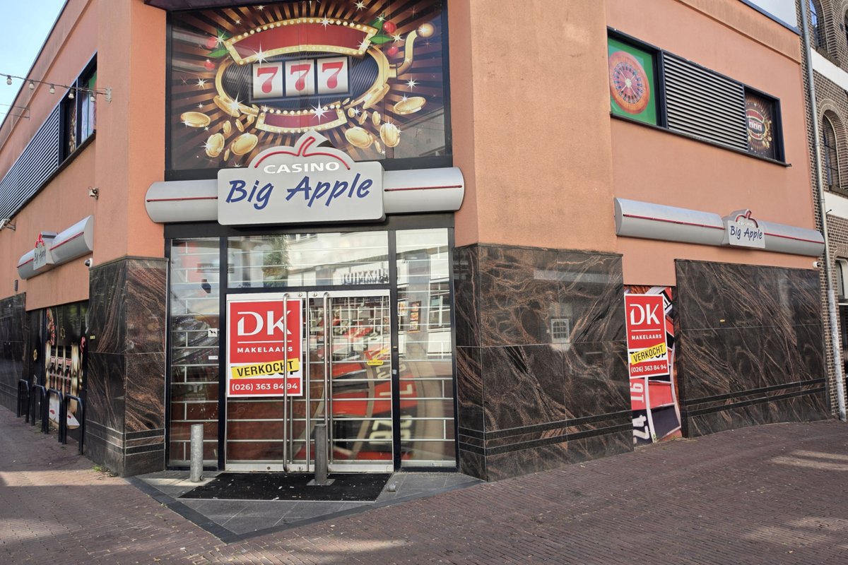ArnhemDirect's tweet photo. Casino Big Apple sluit na bijna 45 jaar: https://t.co/ezZDwxX3bp #arnhem https://t.co/9CgWbqMnqw