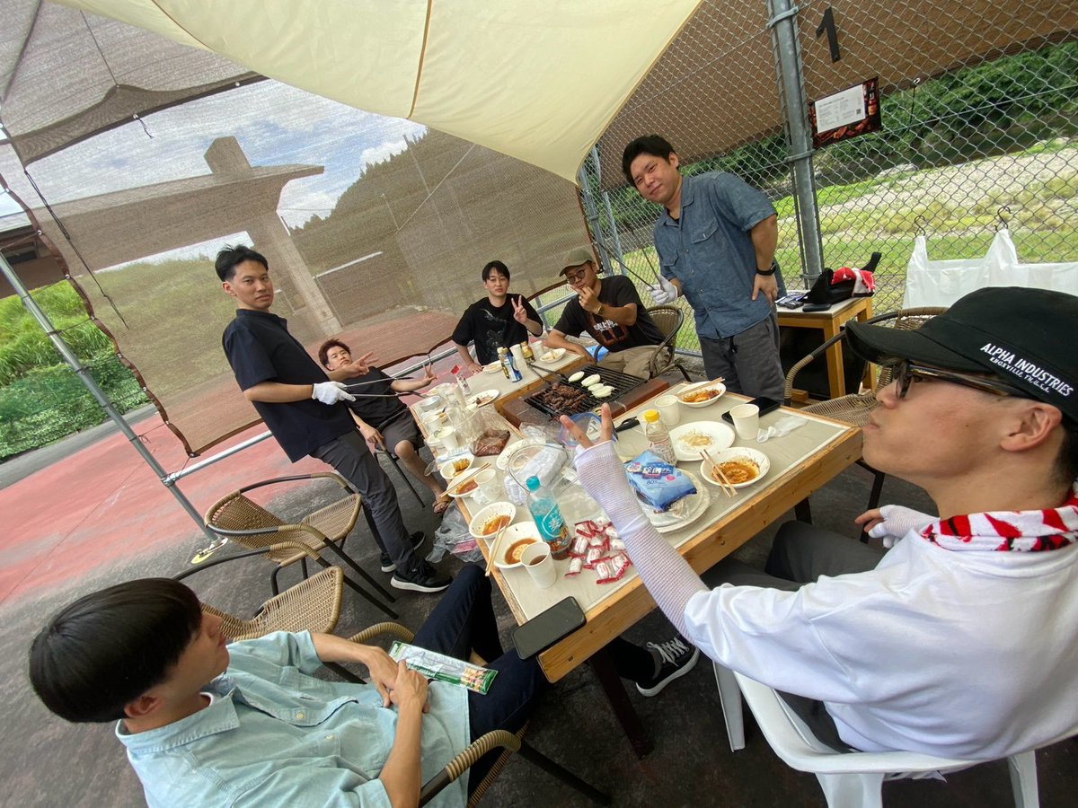 YFCGNOM's tweet photo. 一身に夏を受け止める少年達がいた https://t.co/7AIIvtVEfm