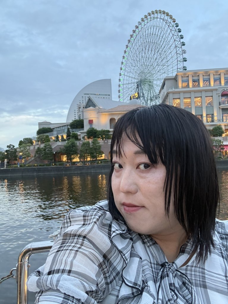 LAH557188's tweet photo. 屋形船乗ってきたー😊

#女装 https://t.co/AyUsSu2OsP