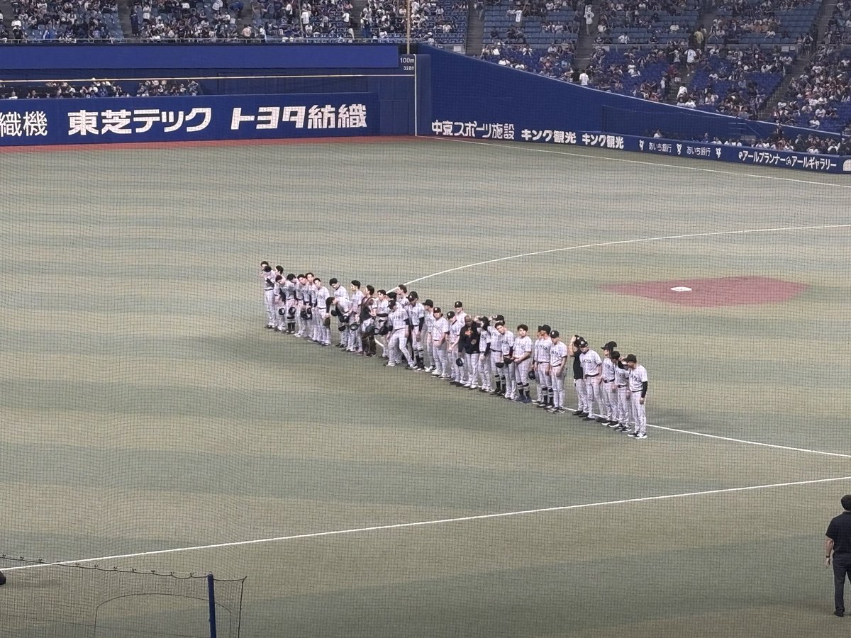 waki_RC1's tweet photo. 最終戦快勝でした🤩
小笠原さんジャイアンツに来てくれてありがとう☺️☺️☺️

#2026年4勝3敗🤩
#8月でバンテリン最終戦って早くない？ https://t.co/ML7wjG9um9