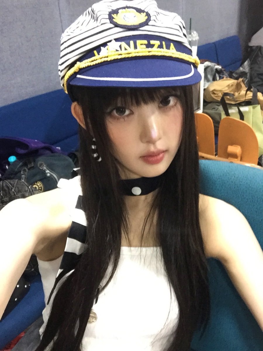 bxnkxng_'s tweet photo. 260816 #이솔 버블🫧 https://t.co/mmgFbzA7MP