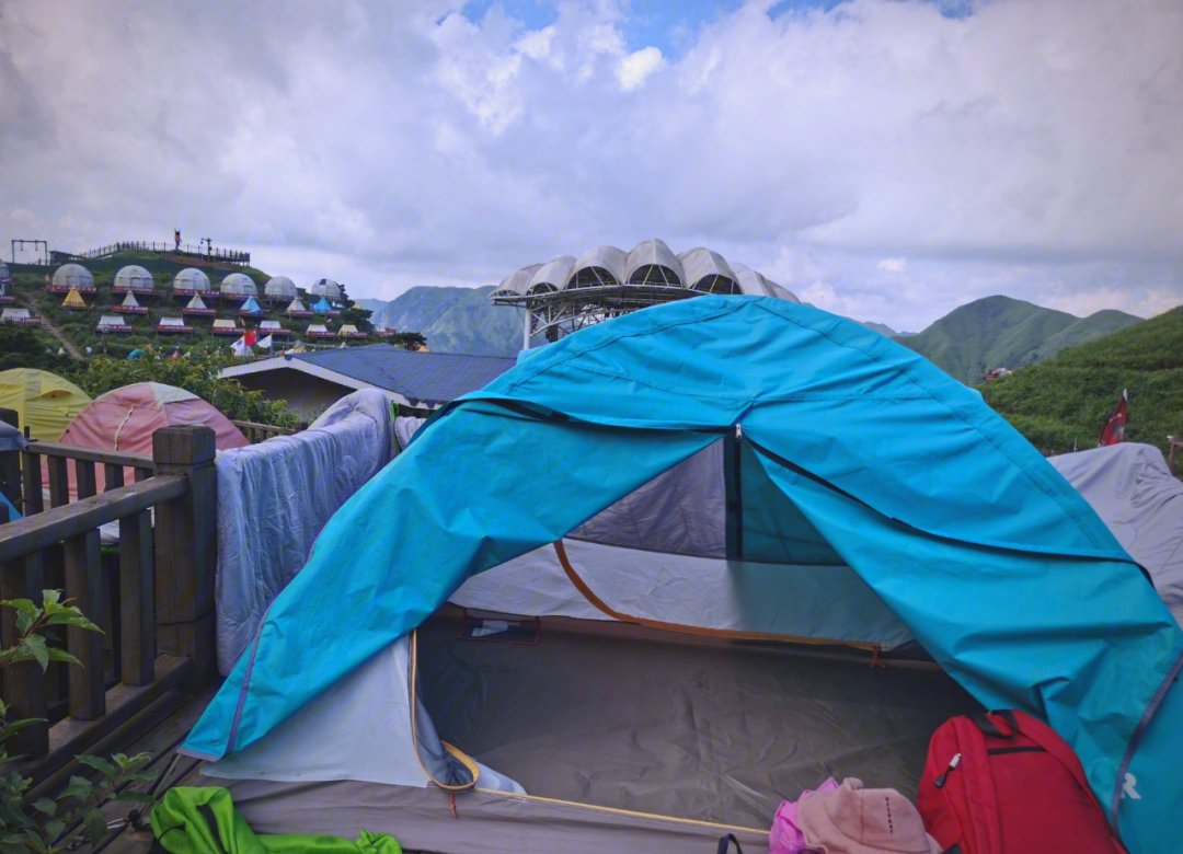 MtangeSaid's tweet photo. Woke up to pine-scented air and misty mountain views at our campsite  No alarms needed, just the sunrise singing. Best weekend reset ever! https://t.co/9kpgUdwKbZ