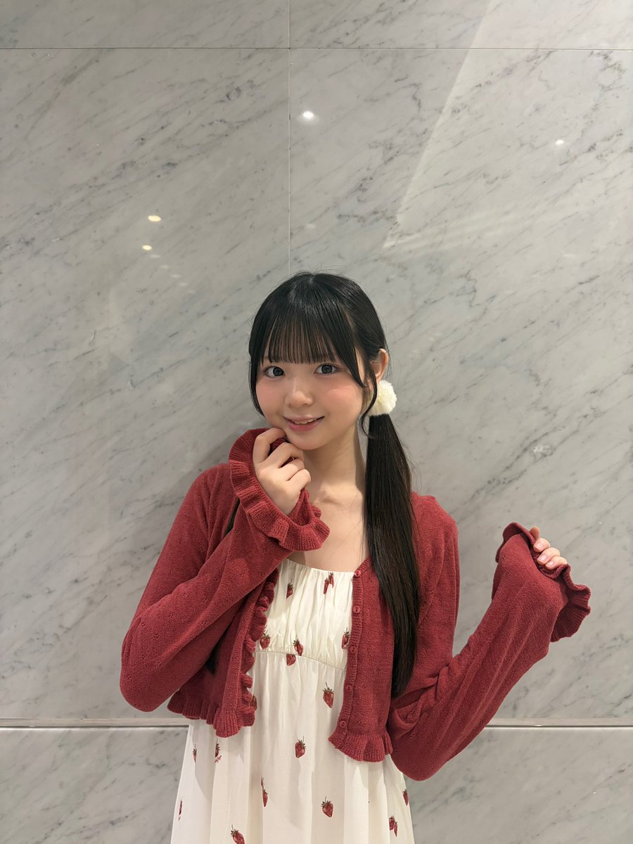 Saki_Oga0516's tweet photo. #AKBが好きish 
オンラインお話会 2日間❕
ありがとうございました！！！！

今日はおうちコーデでした🍓🫧

ツインテールもたくさん褒めてもらえて嬉しかったです🫶🏻
｢君のDoodle｣楽しみにしててねー！！ https://t.co/TNJhdn6HmK