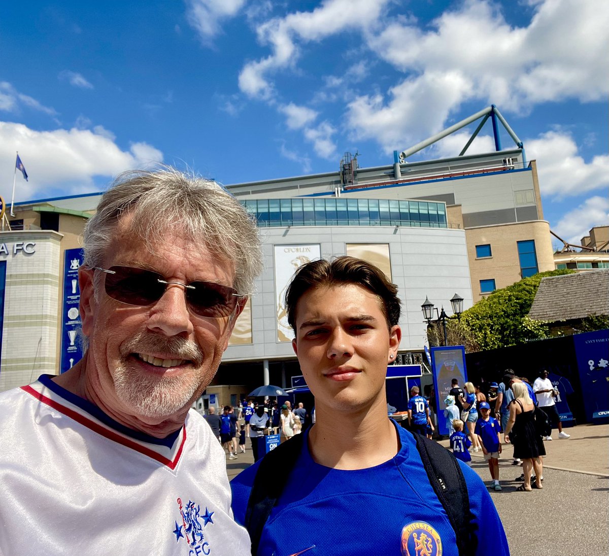 richschaller54's tweet photo. Took my niece’s son to his first Chelsea game yesterday. From now on it’s Chelsea for life. What I loved about Harry was his interest in us all talking to him about the old days of Ossie and co and when we were also shite! Crucial that 💙 https://t.co/wb7LAlnkQs