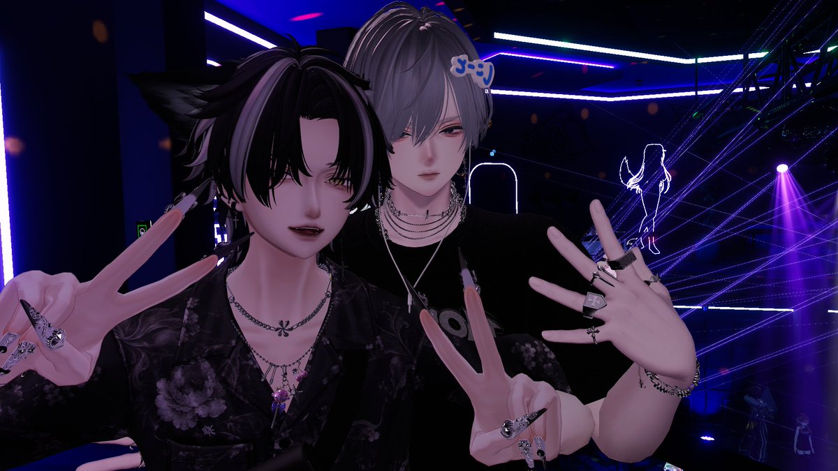 SINKAI_SAME2's tweet photo. 初のイベント
お邪魔しました！のんちゃんお誘いありがとうー！
楽しかった
#CLUBNONDAKU https://t.co/tYYMDP6R0V