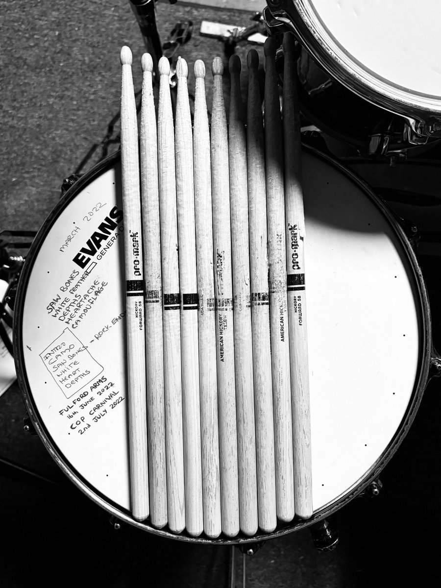 Garrowhillband's tweet photo. ππ¬πͺπ’π±π₯π¦π«π€ π¬π©π‘... π°π¬πͺπ’π±π₯π¦π«π€ π«π’π΄.
ππ―π¬πͺ π±π₯π’ π¬π©π‘ π°π¬π«π€π° π±π¬ π±π₯π’ π«π’π΄, π±π₯π’ π―οΏ½οΏ½οΏ½ππ‘ π±π¬ π€ππ―π―π¬π΄ π₯π¦π©π© π¦π° π€π’π±π±π¦π«π€ π©π¬π«π€π’π―.....
#GarrowHillband #somethingold #somethingnew #UKMetal https://t.co/rwzNo3qyaR