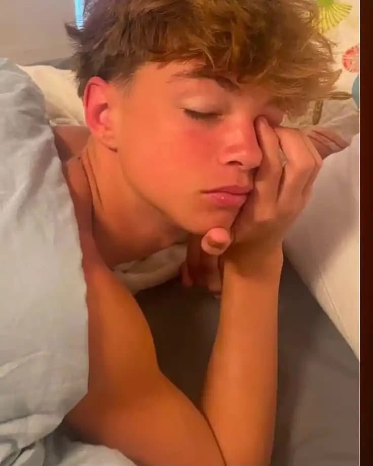 bryanbaits1's tweet photo. Teen baits files, sleepover, friends, gay, dad and son, straight baits, boys file and baits channel available. Dm 
https://t.co/wialaZCiE0 https://t.co/vLrrnlmFu9