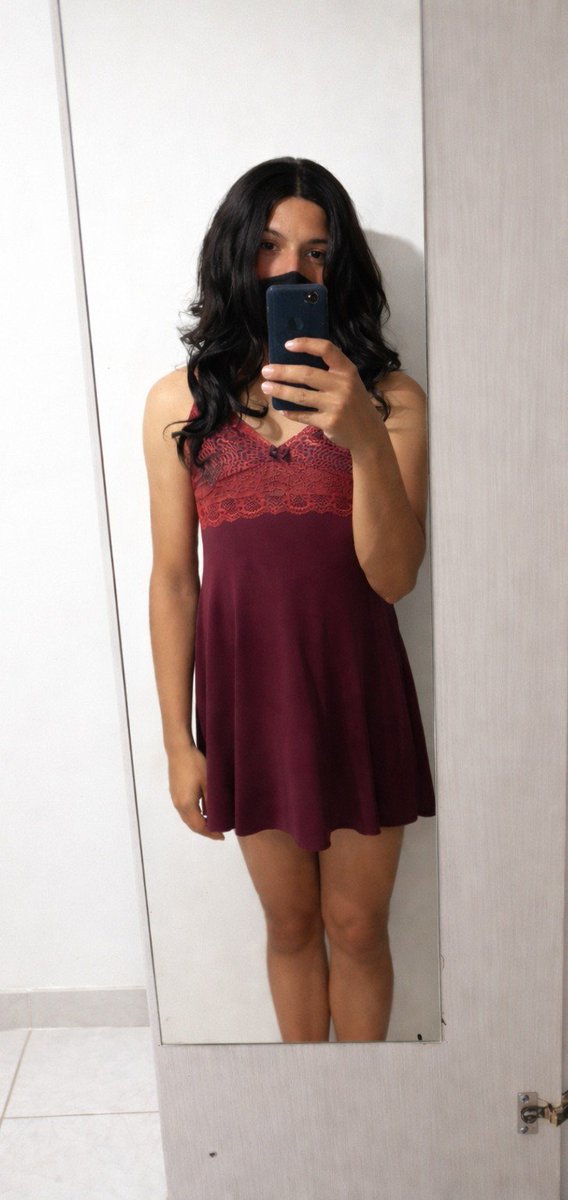 Eslecdof's tweet photo. #crossdressing https://t.co/Dwk6ehgoNf