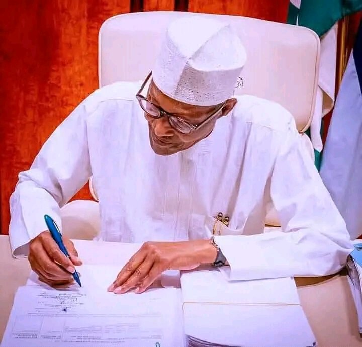 ishaqsamaila5's tweet photo. On this day, five years ago — 16 August 2021

After two decades of deliberations, the Federal Government finally signed the Petroleum Industry Bill (PIB) into law. Alhamdulillahi.

Today’s progress in Nigeria’s oil and gas sector is, in many ways, built on the foundation he laid. By giving the NNPC the oxygen and institutional reforms it needed to operate more effectively and efficiently, he helped set the sector on a new path.

Thank you, T-Care, for the foundation you laid. ✅

Continuity in governance is not only about political stability; it is also about preserving, improving and building upon sound policies and institutions established by previous administrations.

Continue to rest in peace.

May President Bola Ahmed Tinubu (PBAT) succeed in taking these reforms even further and delivering greater prosperity for Nigeria. ❤️🤲🇳🇬