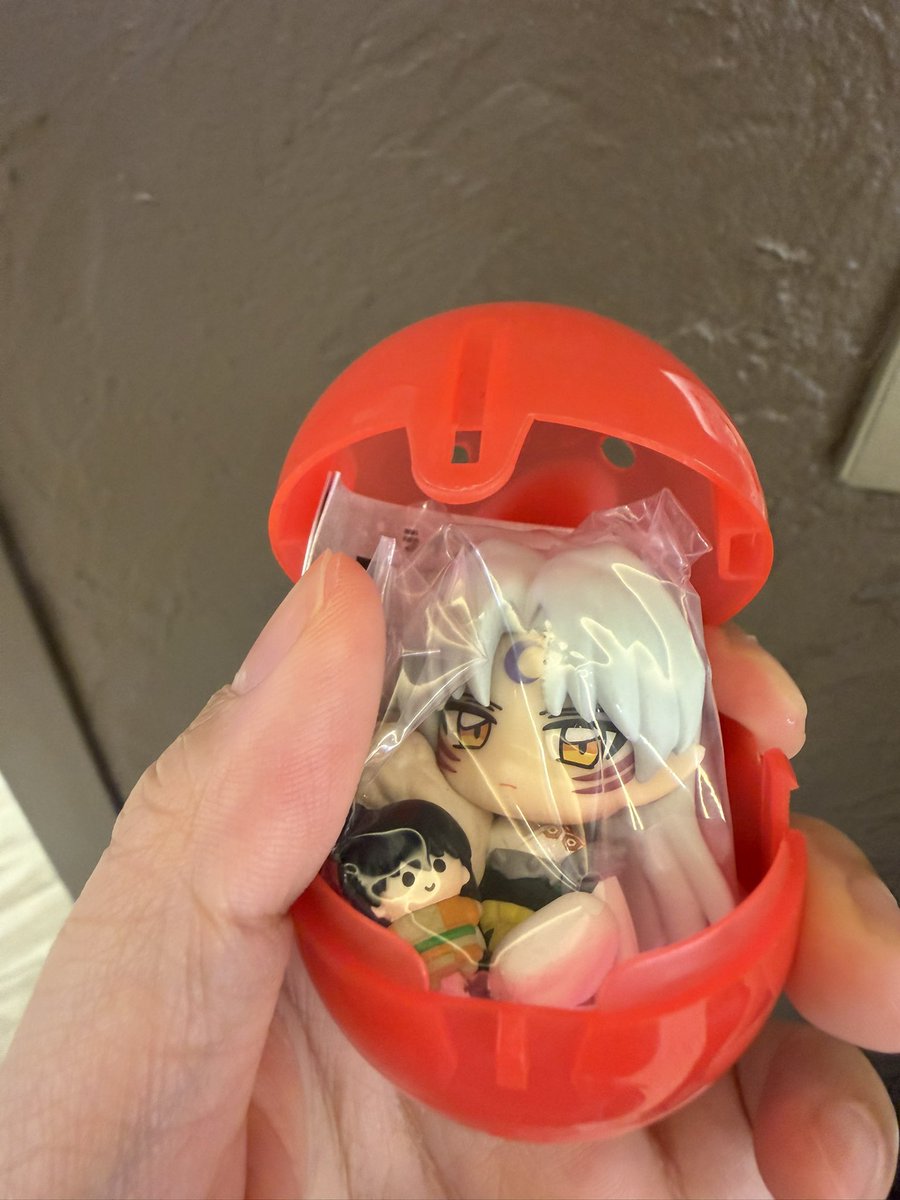 MAJIN124ARMY's tweet photo. 【交換】犬夜叉
ぎゅーこっと ガチャ

譲 → 殺生丸

求→かごめ、犬夜叉

＊本日新宿にて19-21時ごろまで交換可能
。新宿の場所により相談でお願いします。

検索からでもお気軽にお声かけください😀 https://t.co/WPCu86ZNBl