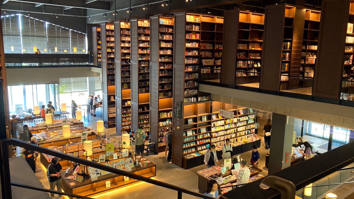 pinox_ff14's tweet photo. 今日は江別のツタバに📖
札幌市内でも少ないけど、どこの店舗も雰囲気が良いよね https://t.co/NXqq8qFGU0