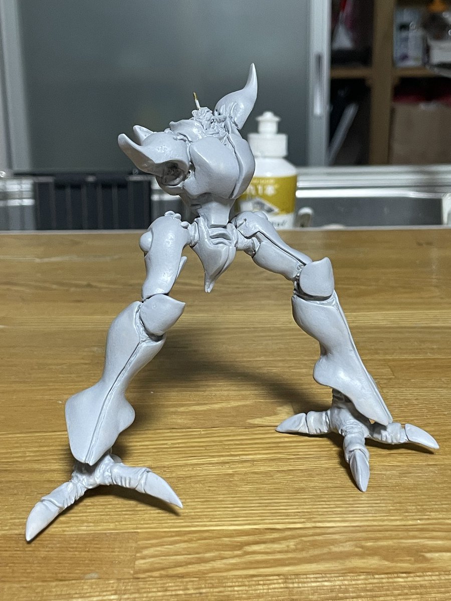 海洋堂 1/72 ダンバイン 塗りにくくなるのは分かっているけれど、ココ