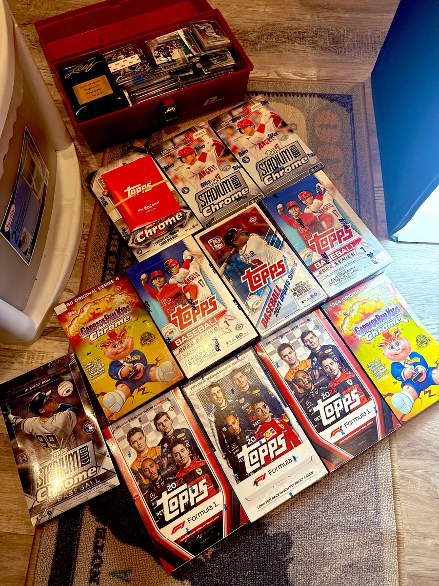 SAMORECAKE's tweet photo. Just found these…. https://t.co/pTRBnlY66p