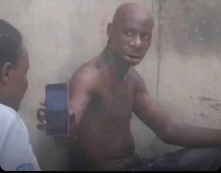 grandpaonis's tweet photo. Shi shi no dey for aza 💵 https://t.co/ldSpjiXhq8