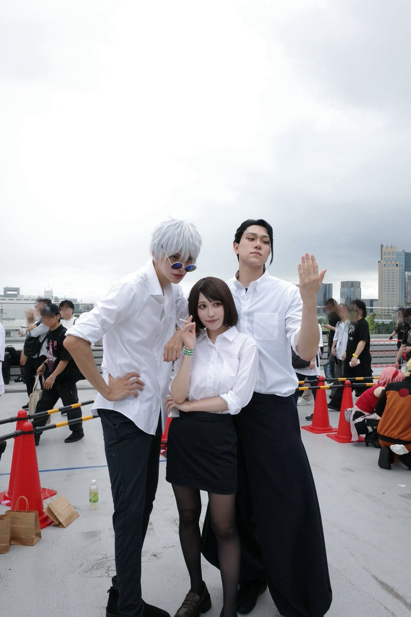 Jin_cosplayer's tweet photo. 私達は最強なんだ

193cm/Geto Suguru

呪術廻戦/Jujutsu Kaisen

#c108
#c108cos
#呪術廻戦コスプレ
#夏コミ https://t.co/AfqfOkjII4