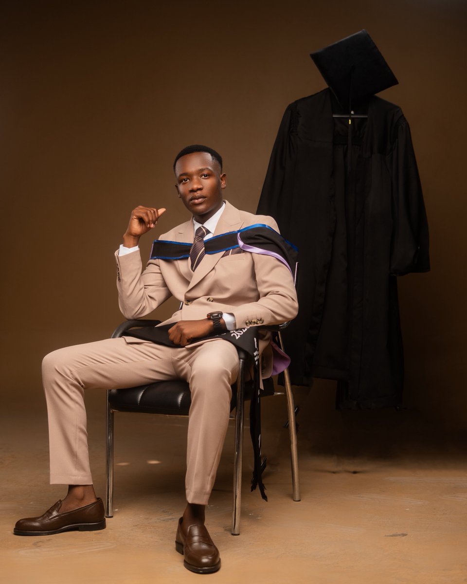 Nkosiiiii's tweet photo. Mom,
We did it❤️📸 https://t.co/cbnfEtjR4X