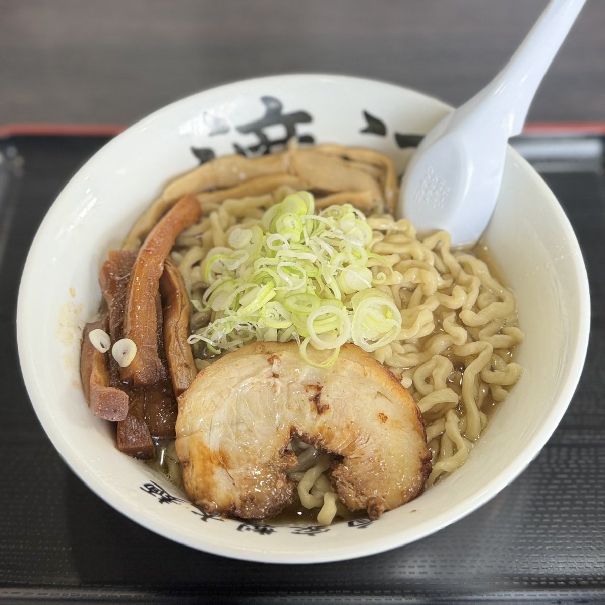yam25k's tweet photo. ヤマロク 上杉店
自家製太麺 渡辺

🌞

8.15-16 https://t.co/QlqHVuQERJ