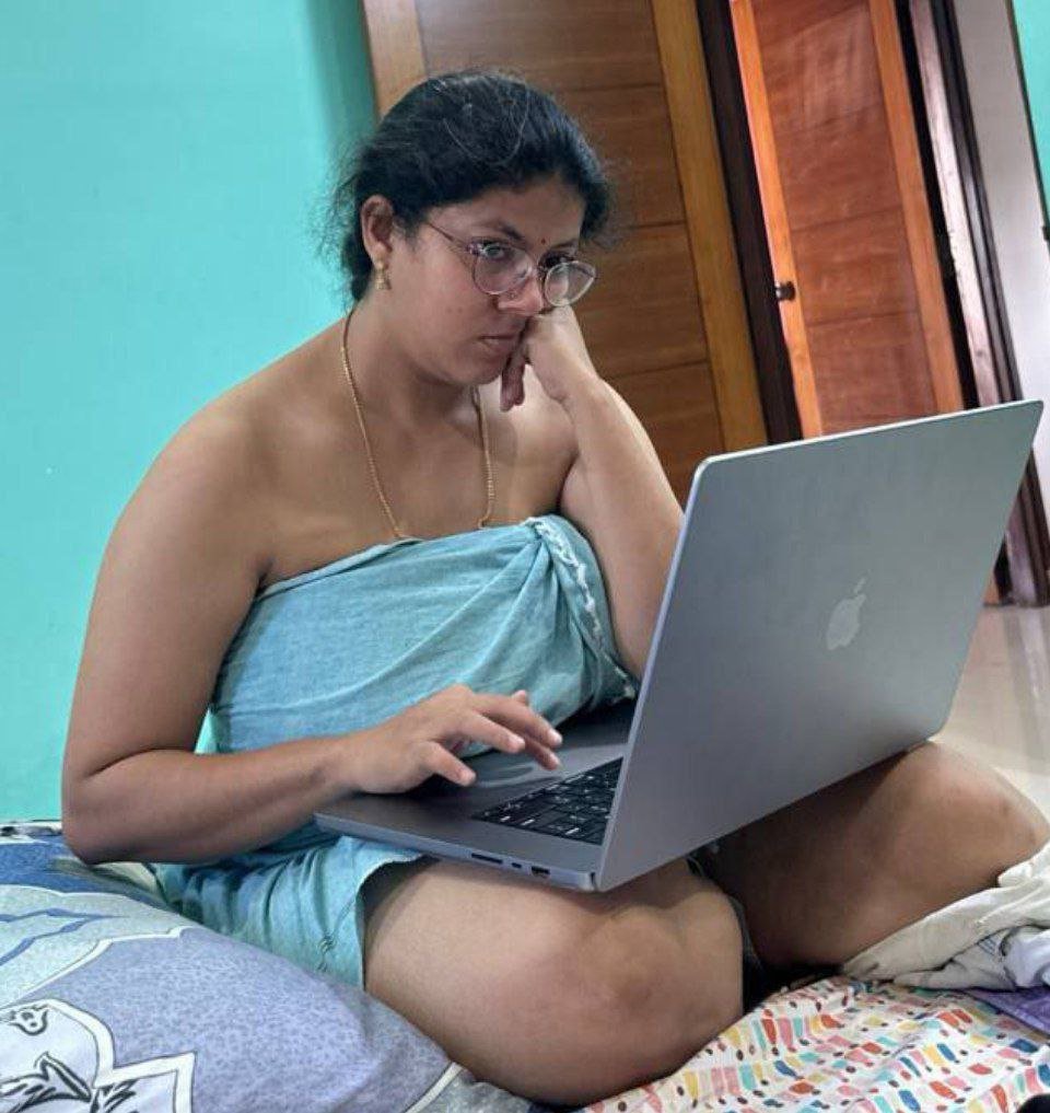 SuchitraSuchii's tweet photo. Mallu teacher fucking with principal for promotion 😱💥💥(pics+vids)

All Types Of Collections Available in my Telegram Premium Membership 🔥 

Dm To Buy📱: https://t.co/guGjrzWjkK https://t.co/SYNfSvamAj