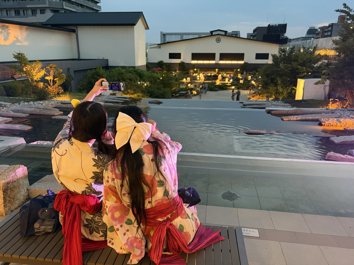 KuraraKobayashi's tweet photo. お友達と大阪旅行してきた♡
～温泉の日～ https://t.co/RSjZfMsmjw