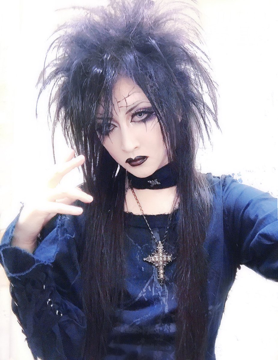 dixxinfernal's tweet photo. i still miss when Mana used to write DIX on his forehead, he stop to use too much past years is very occasionally https://t.co/RlDwm5EqaZ