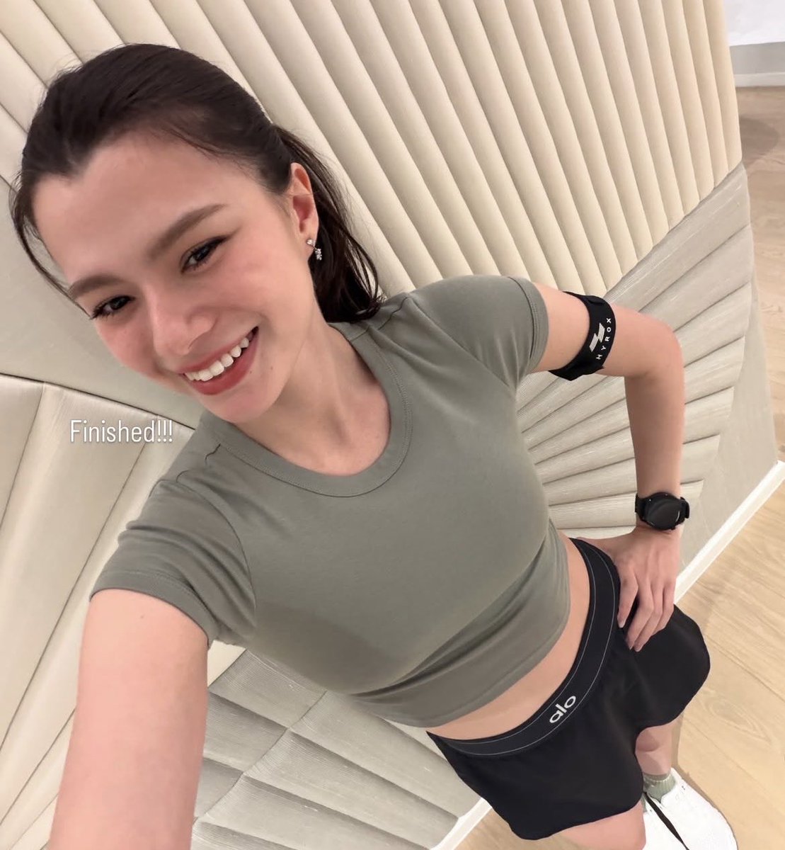 rourechista's tweet photo. Cuando eres libre se nota, no hay miedos ni nada que ocultar, orgullosa de ti Becky para tus stan lo más importante es verte feliz y realizar tus sueños, te amamos, sempre con te piccola 🌹🌹🌹 https://t.co/0syQ3SRFBI