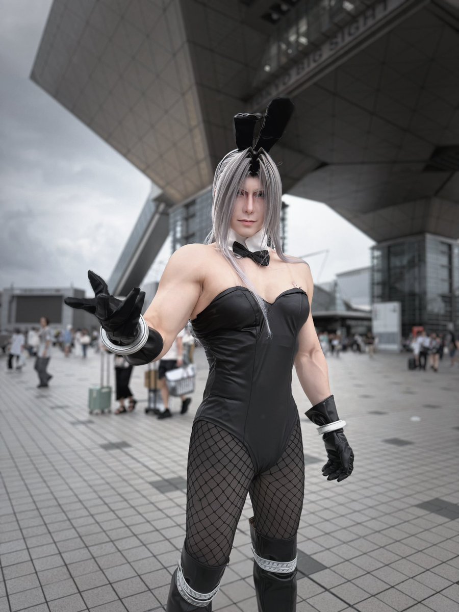 thames_malerose's tweet photo. I’m sorry for making the weather so unpredictable today.

Thank you Comiket Summer see you again next time maybe winter?

#コミケc108
#コミケ
#C108 https://t.co/4vvpoiyIgm