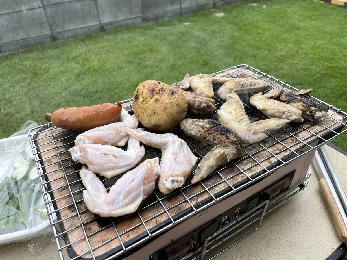 zombie8693's tweet photo. 今以上に炭焼きを愉しむには、もっと大きいステージがいる https://t.co/1YmQV39Tlo