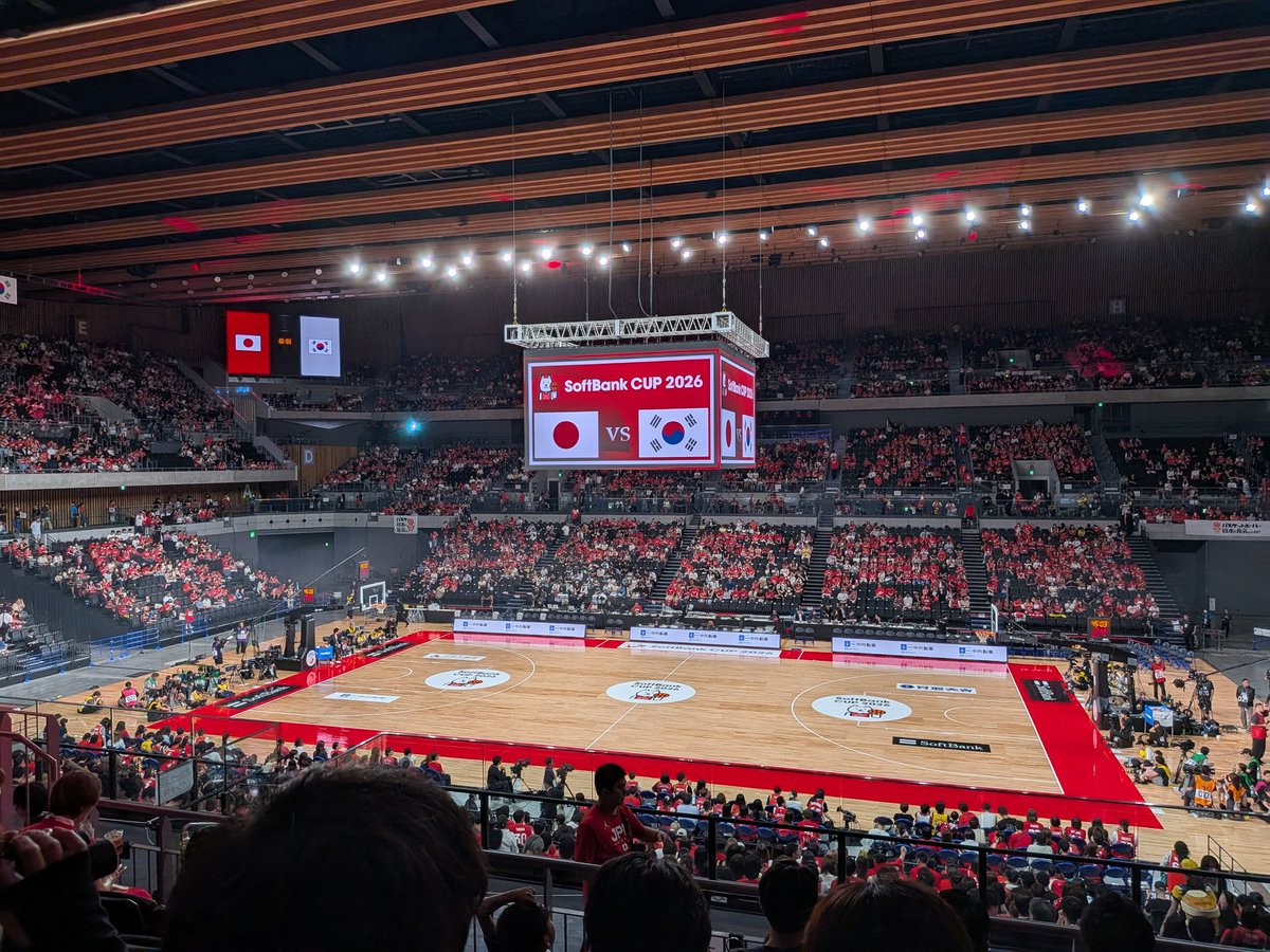 5_ttsmi's tweet photo. 昨日も今日も来てます🏀 https://t.co/GlJK7qTIBw