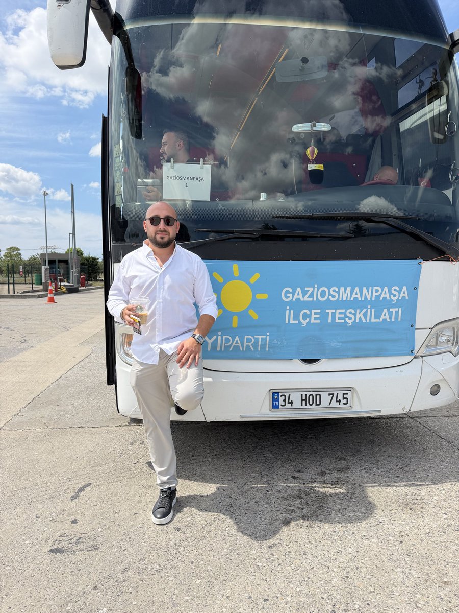 OsmanAcc1's tweet photo. #BayrakAçıyoruz @iyiparti @iyigenclik_  @gopiyigenclik geliyoruzzz… https://t.co/25nSnFzMr0