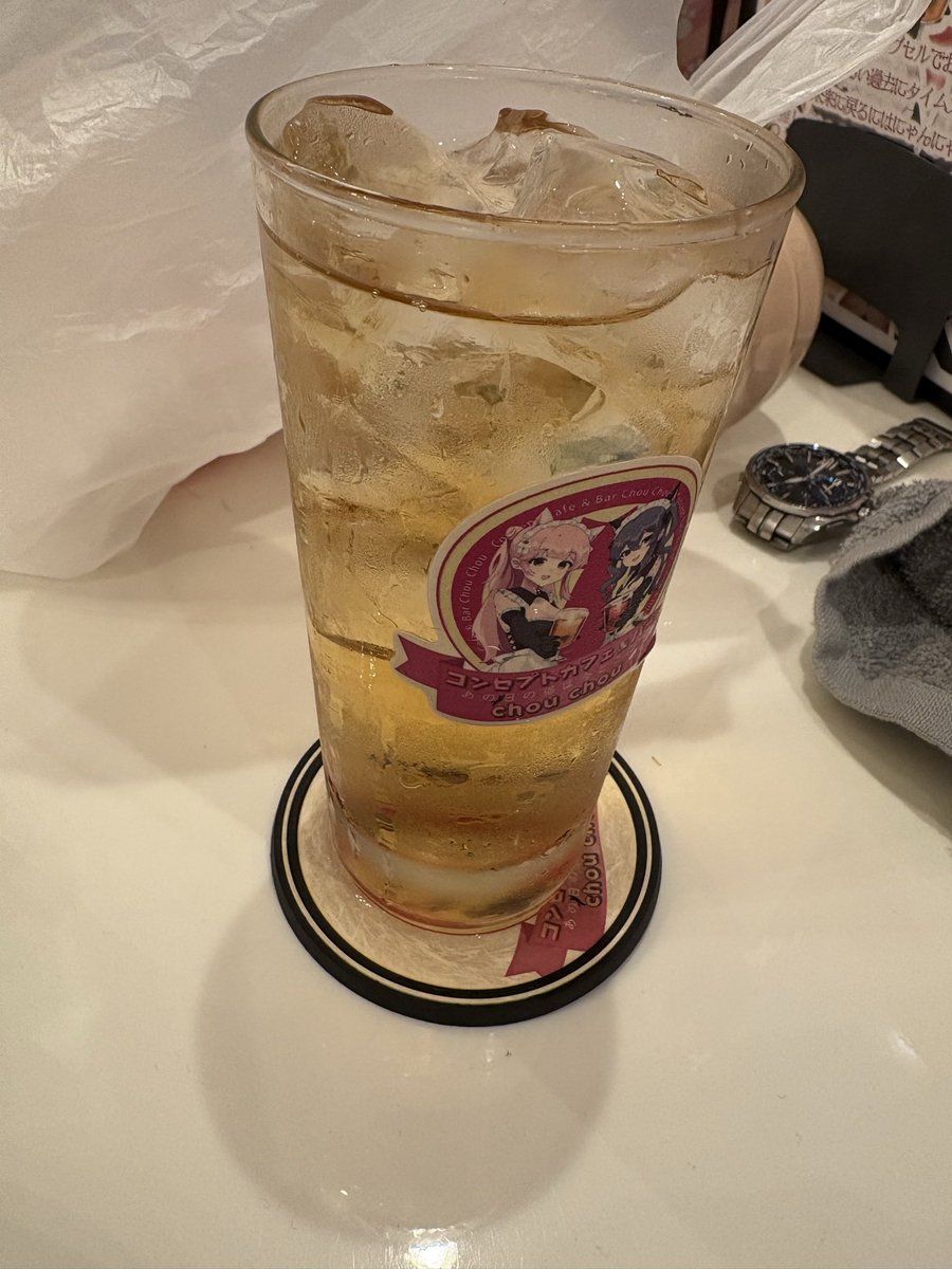 osushi_punch's tweet photo. ぱんぱんの梅酒 https://t.co/zmRI9FKrmv
