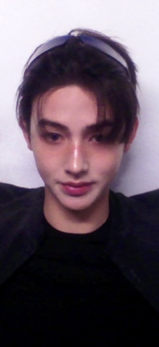 seanvrs's tweet photo. girlhyeon https://t.co/WZL6CkRLjY
