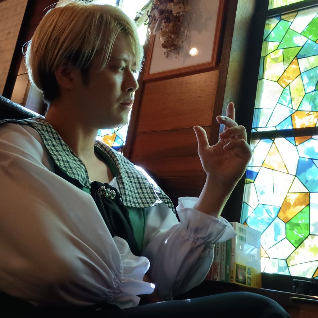 Yukkey_LiveNews's tweet photo. 【石内裕之 謎解きコンセプトツアー開催】

2026.9.27より

石内裕之  謎解きコンセプトツアー
『Short Short Stories』
を開催します。

世界観と共に新潟から全国を巡るツアーとなります。

皆様のご来場をお待ちしております！

ご予約・詳細はHP↓または公式LINEへ💁‍♂️
https://t.co/4JUKrABDa0 https://t.co/pEtmvOWABf