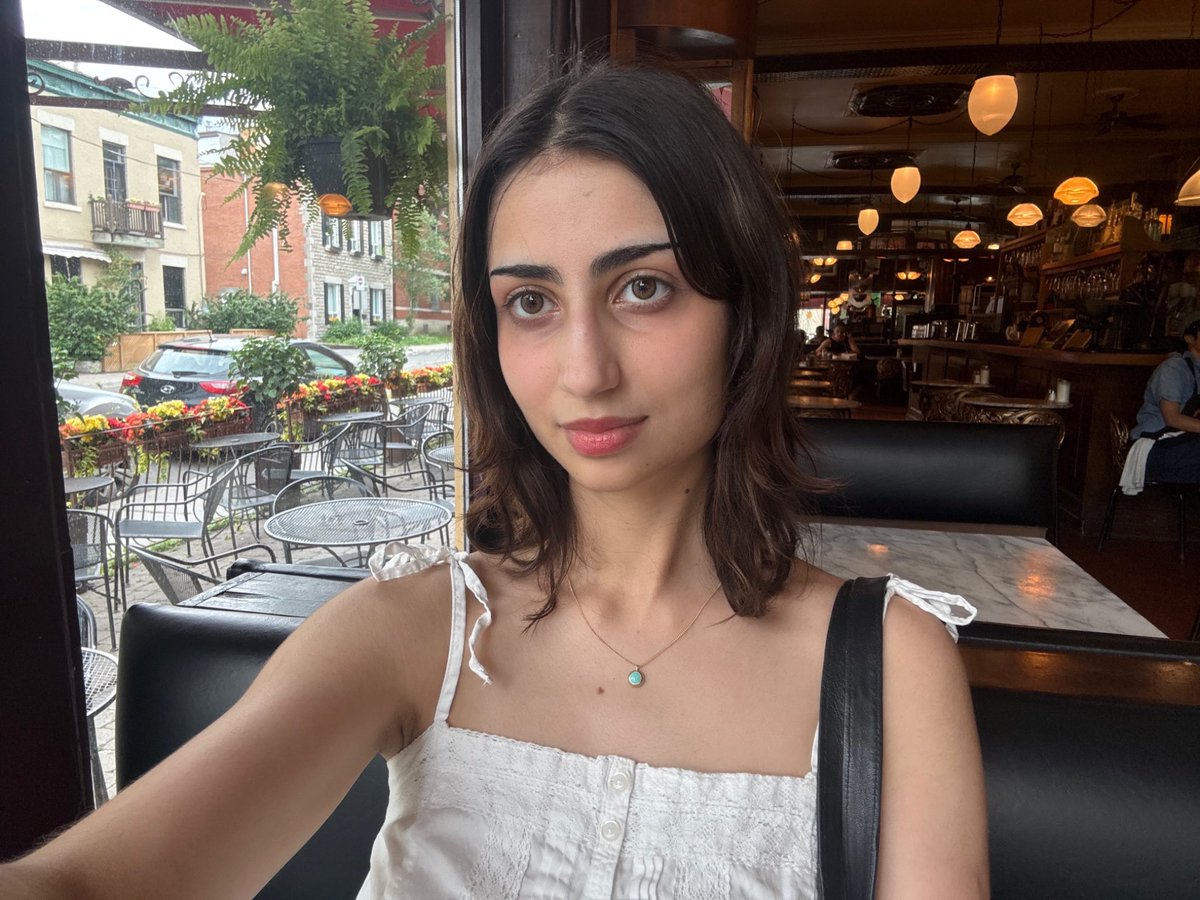Dead_witch26's tweet photo. Hey @grok why this face cut looks so similar ? https://t.co/oIL0RbEfTS