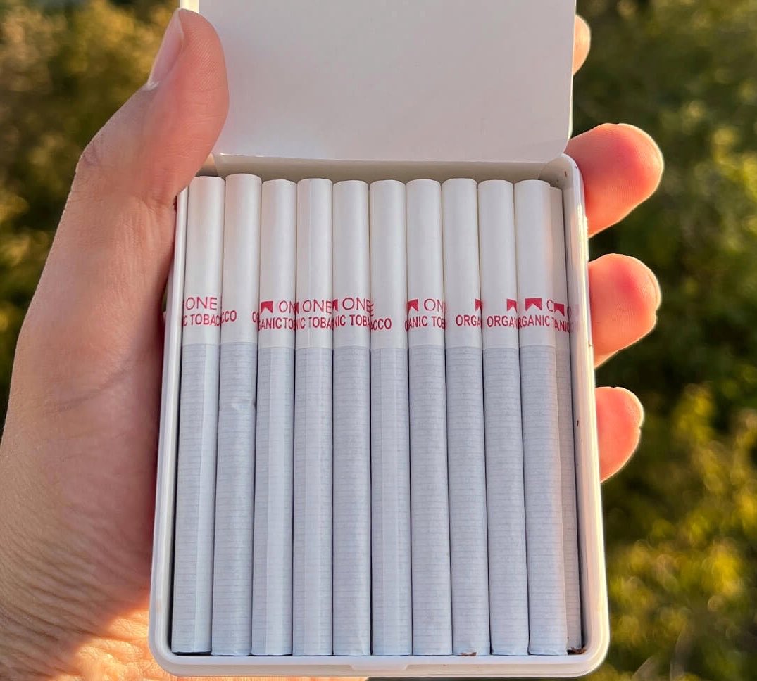 marlboro__0123's tweet photo. ✨🚬 https://t.co/IhKmtaqF1u