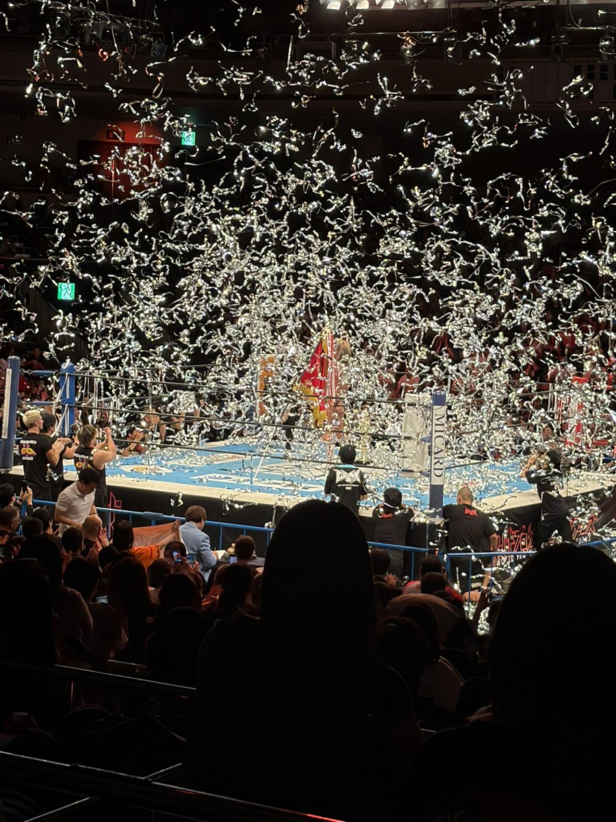 7_police's tweet photo. G1の決勝観戦した。最近には珍しいレスリングの攻防でものすごい盛り上がりだった！今年のベストバウトかも。決着がタップアウトだったのがちょっと残念。私は上村推しだったから本当に悔しくてちょっと涙が出てしまった😢 https://t.co/K4jeln4886