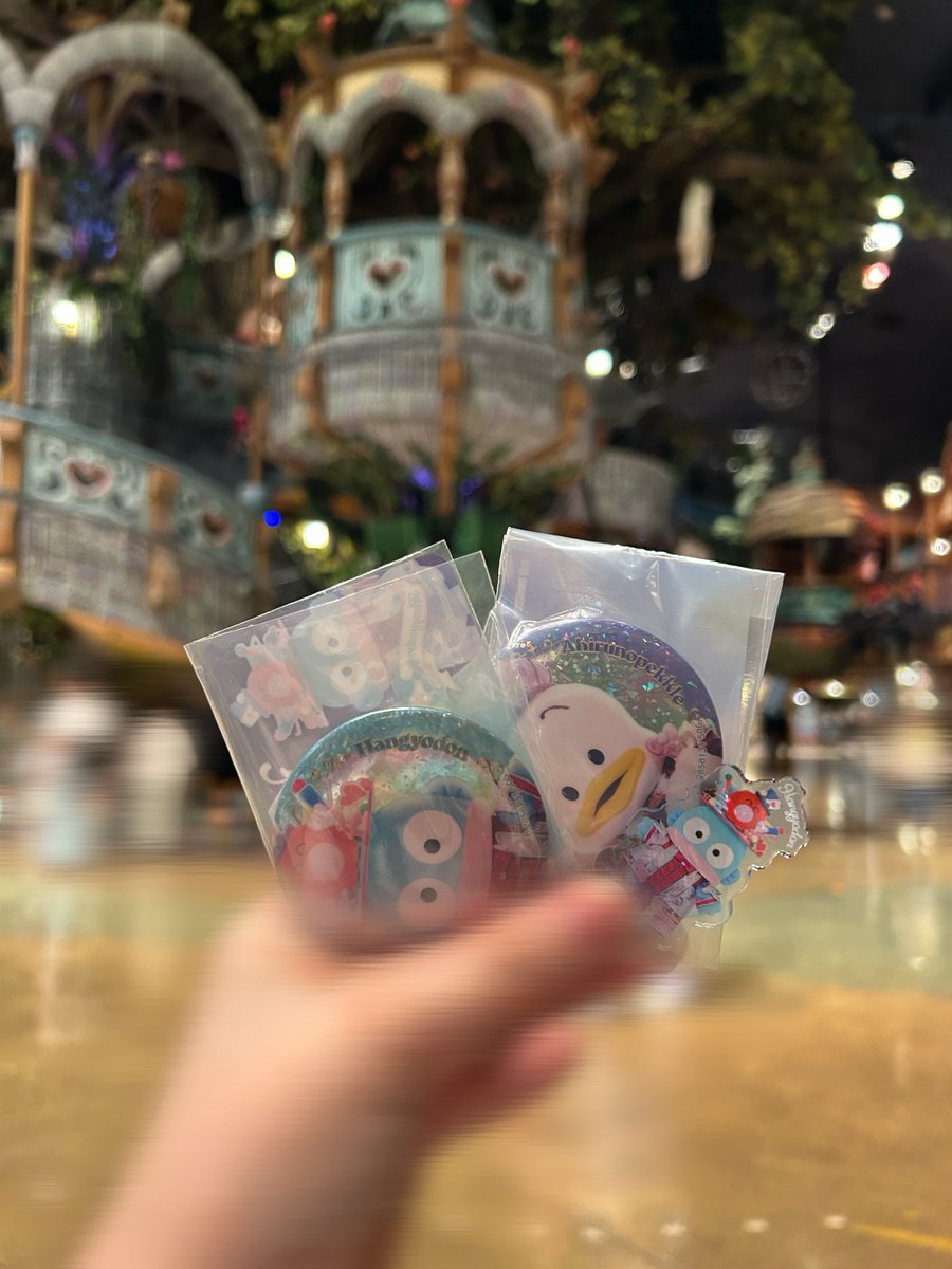a2m_rd's tweet photo. 交換や買い取りさせていただけた方々ありがとうございました！
大切にします😍
アクスタ再販されたらまた買いたいと思います😊 https://t.co/4vpt3zWF27