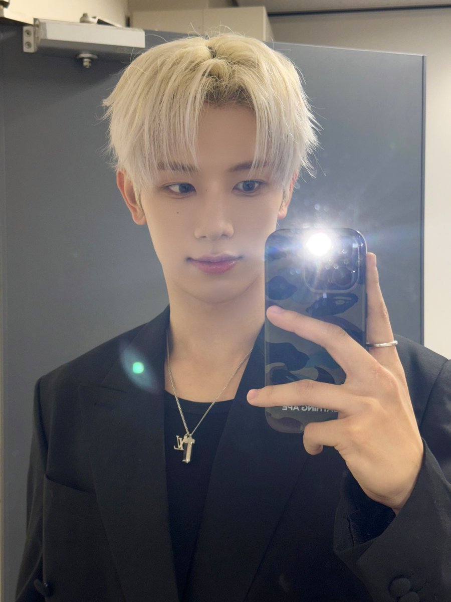 at_ALL_H_OURS's tweet photo. [#건호]
🤍🤍

#ALL_H_OURS #올아워즈
#KUNHO #건호 https://t.co/Zwmqy0jl69